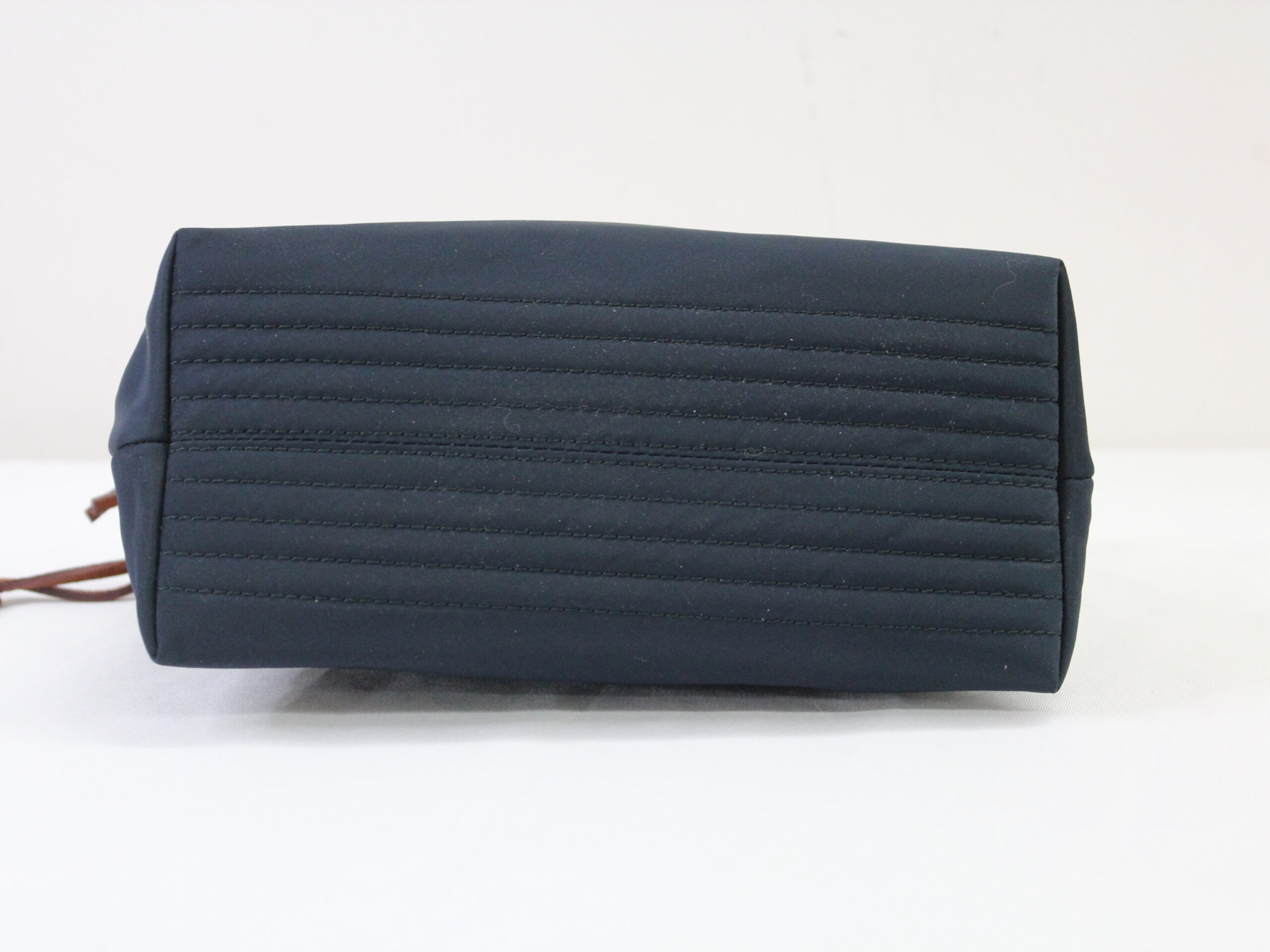 Dooney & Bourke Vintage Fabric Shoulder Bag - Image 4