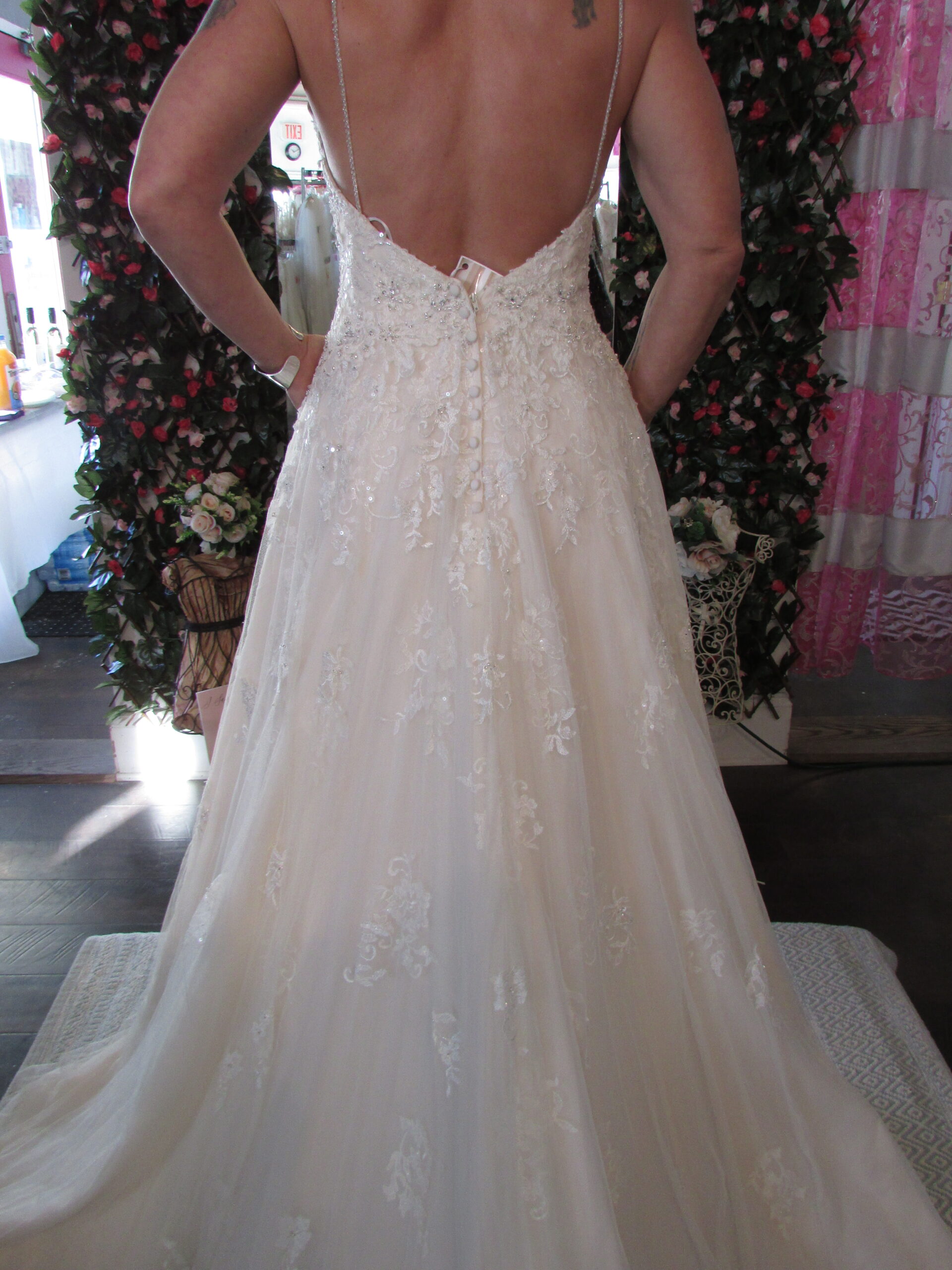 Stella York Spaghetti-strap Bridal Gown Size 10 - Image 3