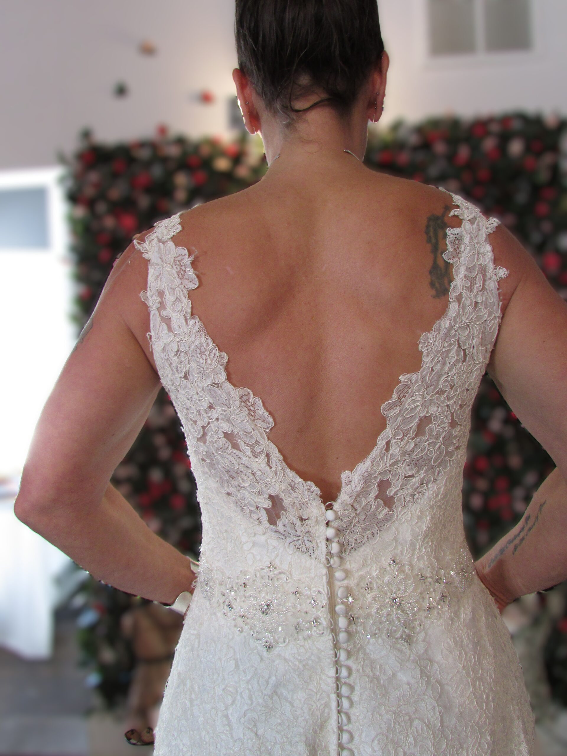 Jasmine White Lace Sleeveless Gown Size 14 - Image 2