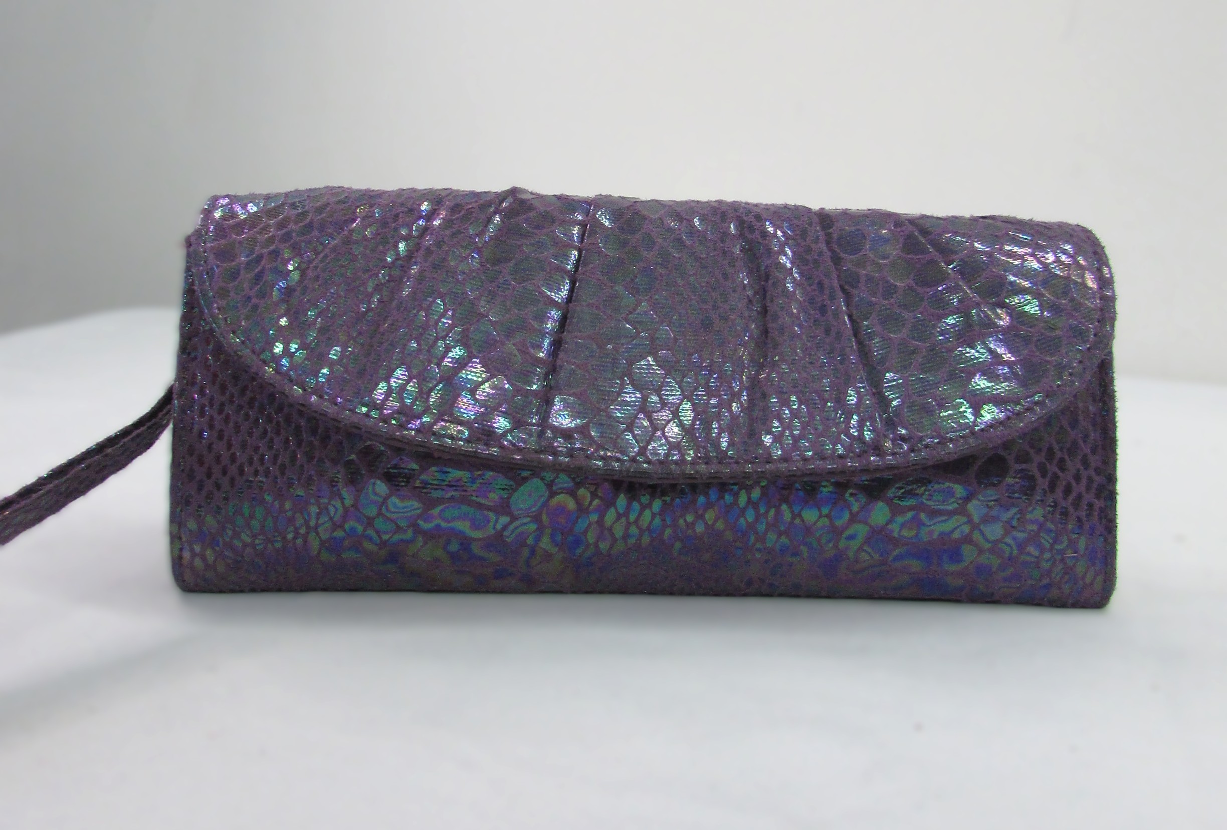 Vintage Purple Wristlet Purse - Image 4