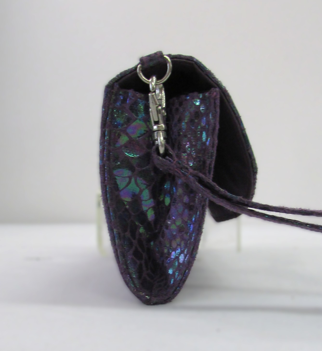 Vintage Purple Wristlet Purse - Image 7