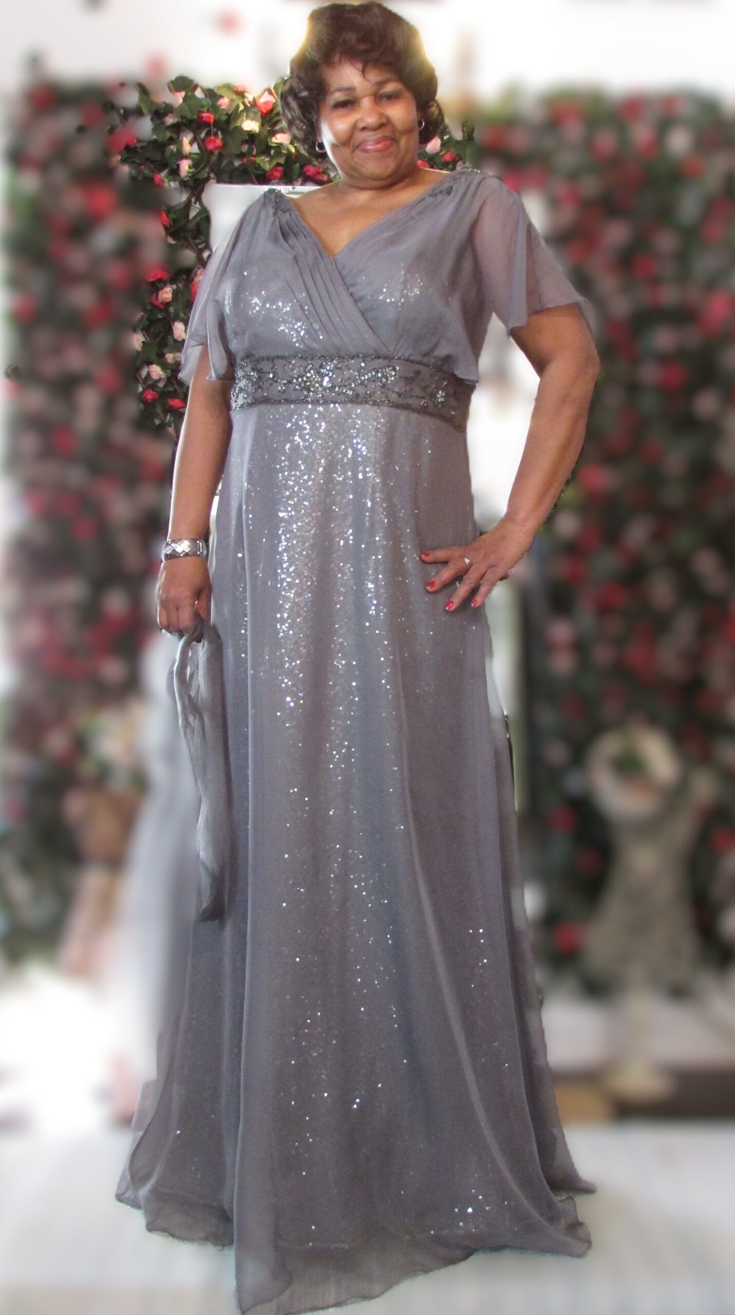 Montage by Mon Cheri Short Flutter Sleeve Gown Size 16W - Image 3