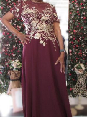 Betsy & Adams Maroon Gown w Gold Floral Top Size 14