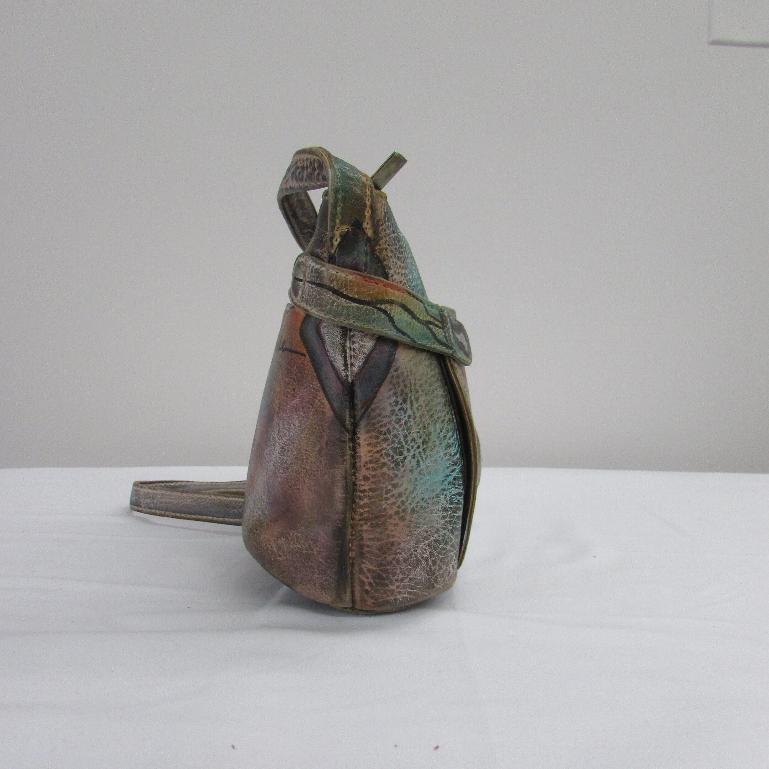 Anuschka Vintage Artwork Crossbody Shoulder Bag Purse - Image 4