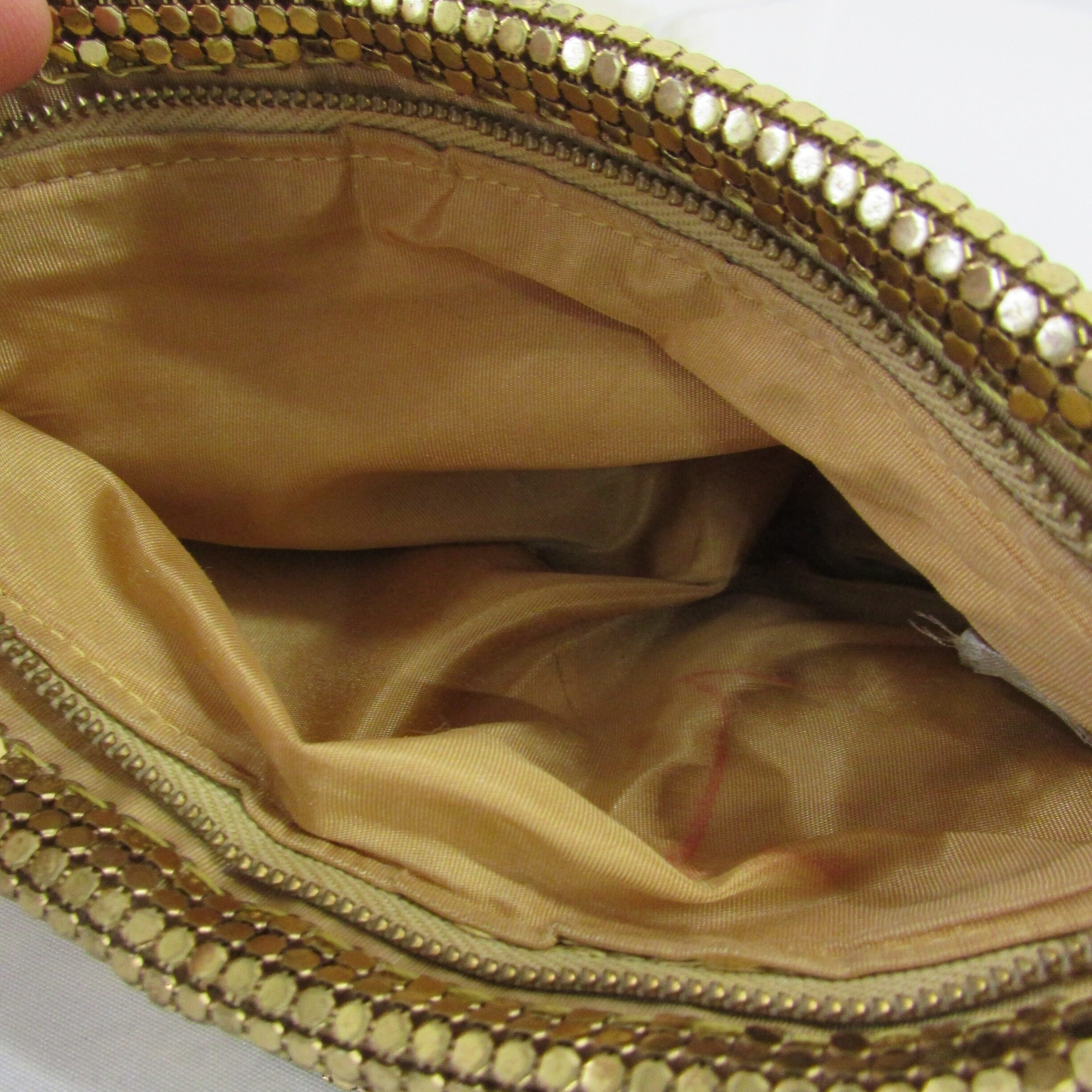 Vintage Gold Mesh Evening Bag - Image 7