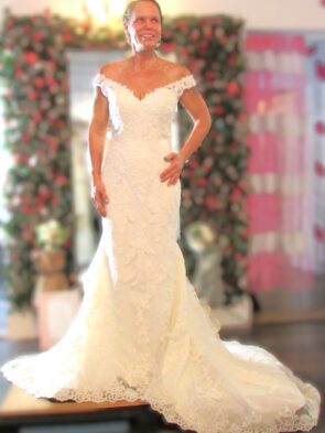 Mori Lee by Madeline Gardner, Lace Bridal Gown Size 10