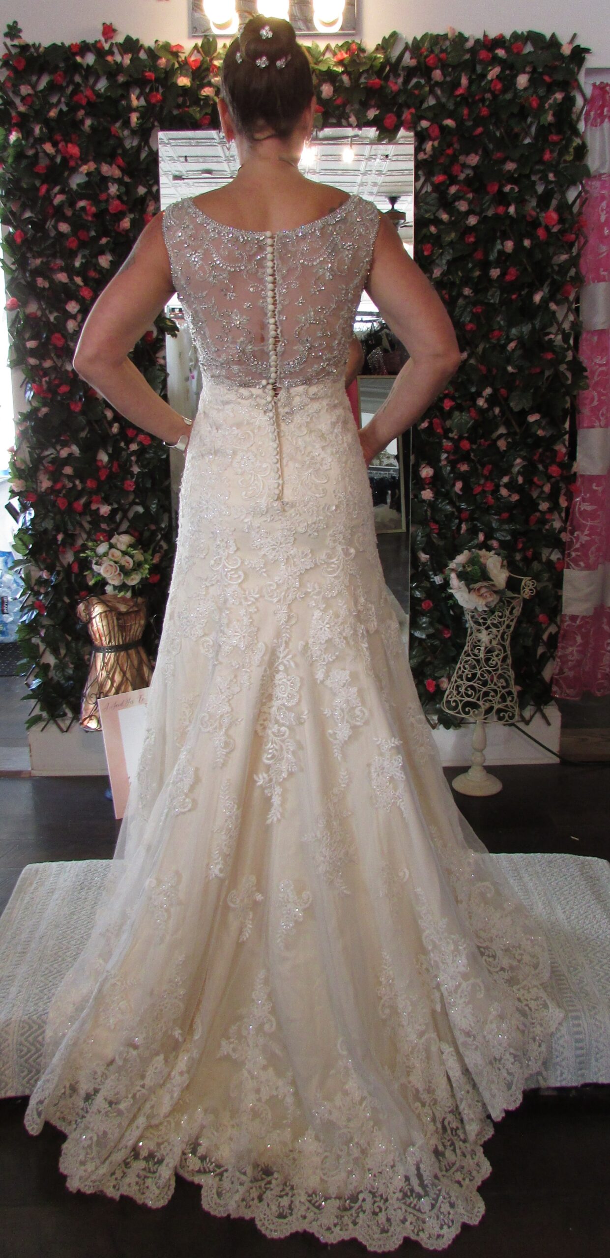 Morilee by Madeline Gardner Sleeveless Bridal Gown Size 6 - Image 2