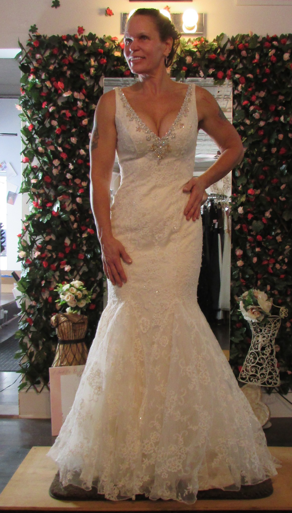 Casablanca Bridal - Bridal Gown Size 8