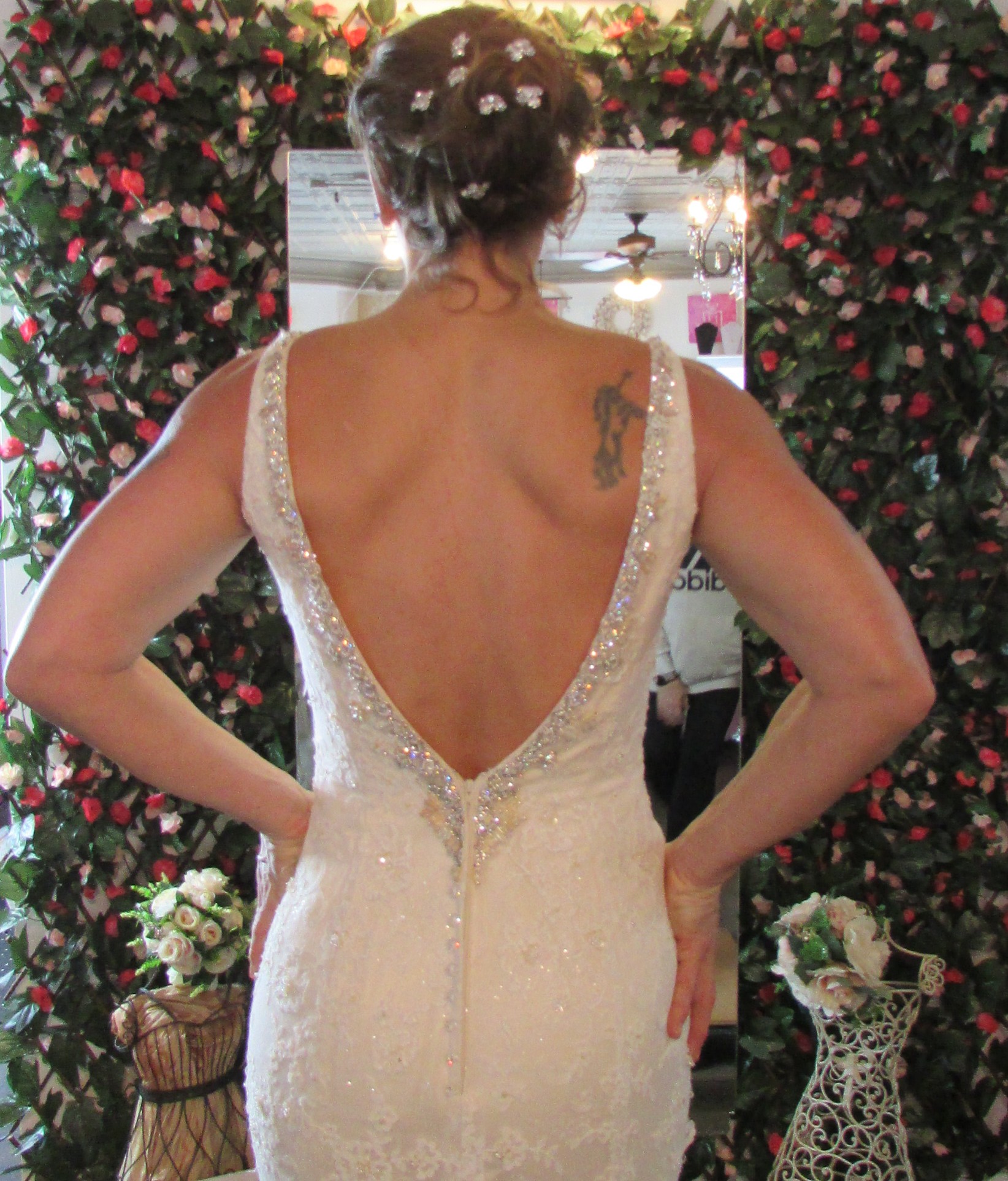 Casablanca Bridal - Bridal Gown Size 8 - Image 2