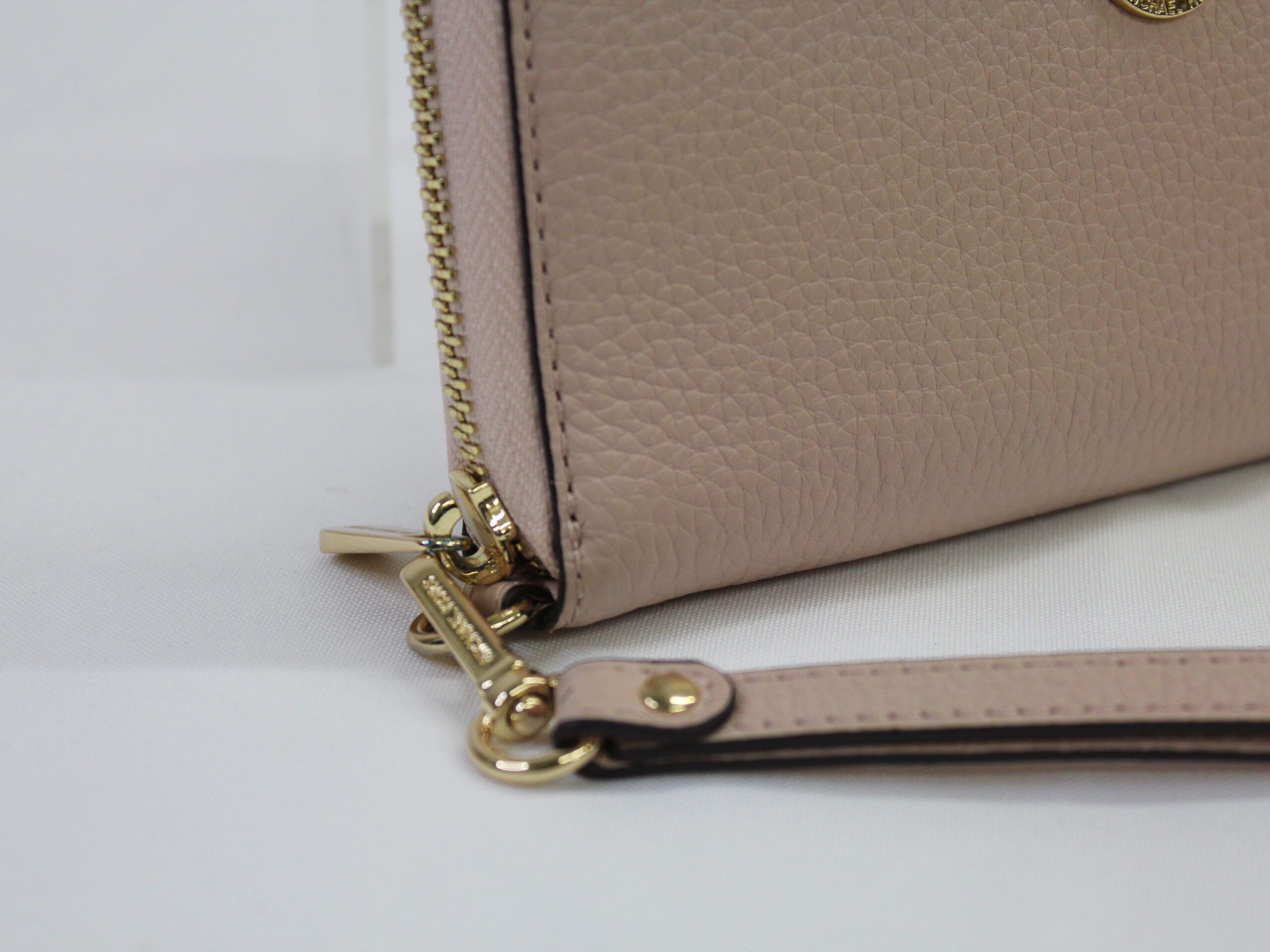 Michael Kors Champagne Bi Fold Wallet - Image 2