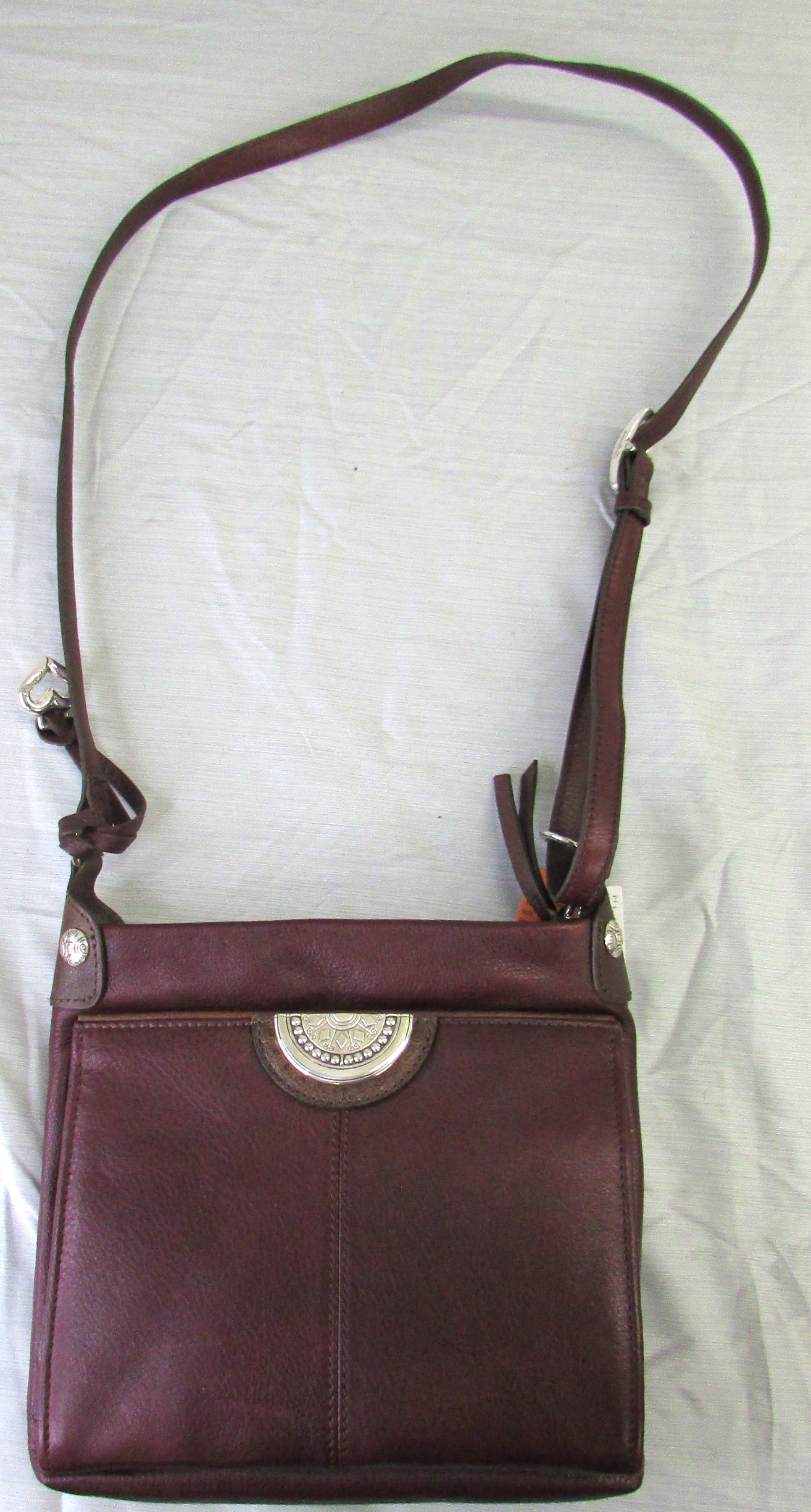 Brighton Vintage Crossbody Maroon Purse - Image 6