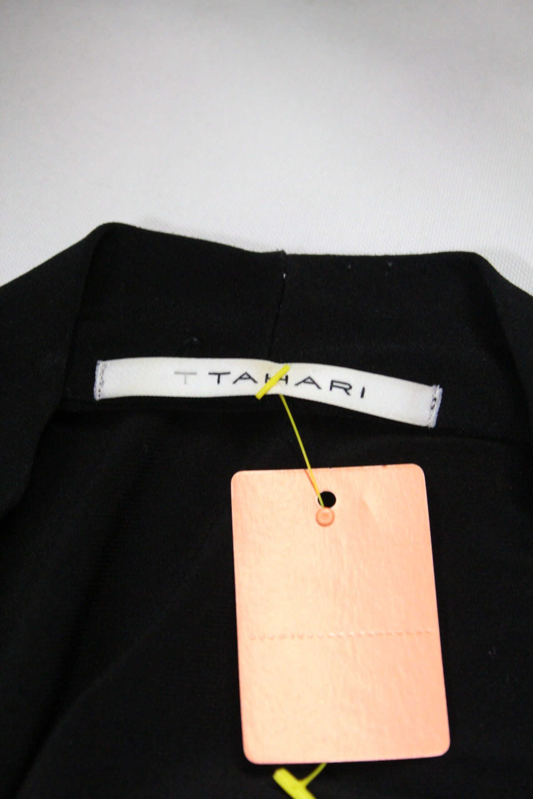 T Tahari Vintage Black V-Neck Dress with Short Sleeves Size S - Image 4
