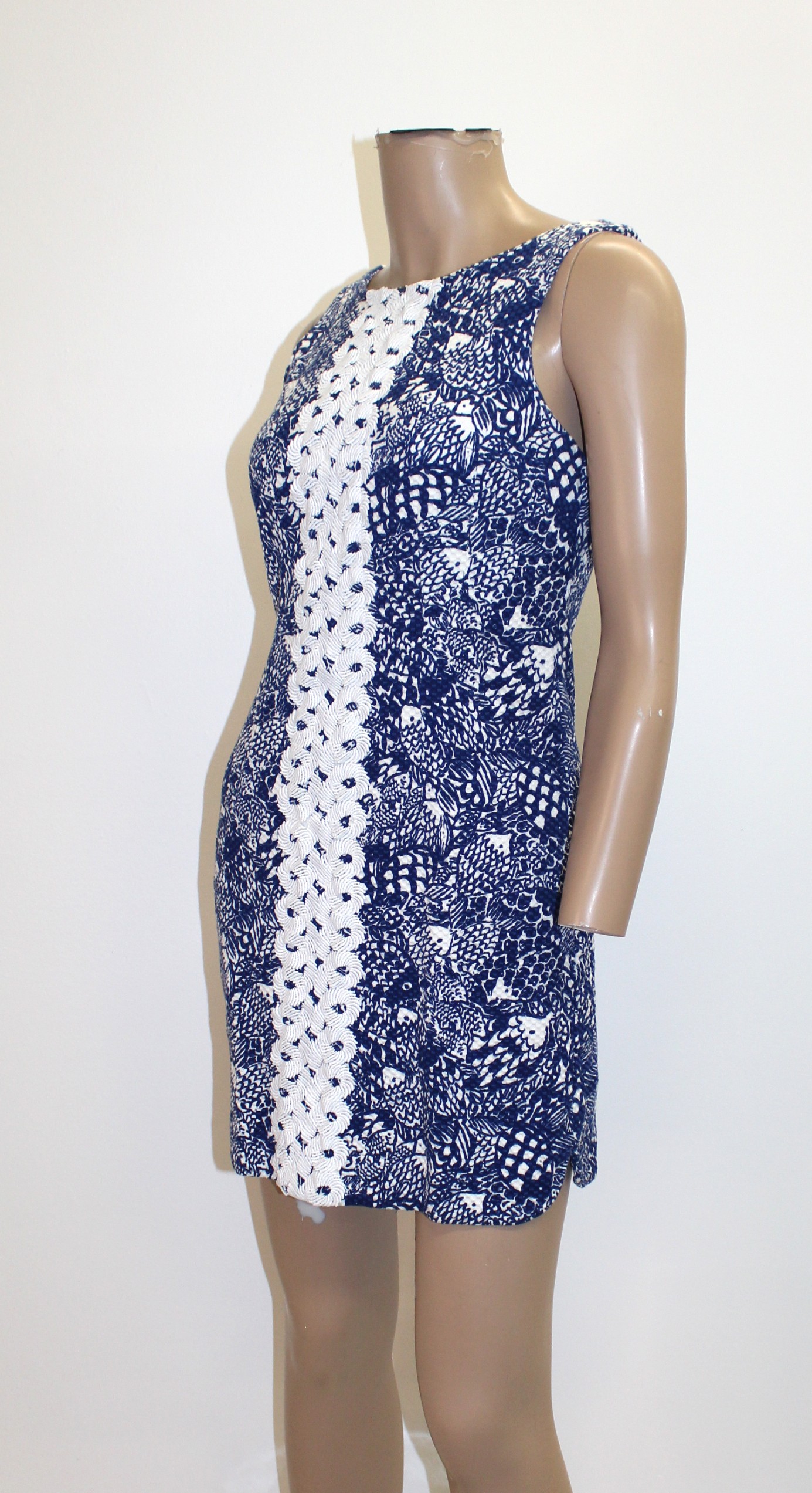 Lilly Pulitzer Vintage Blue & White Dress w Textured Fabric Size 2 - Image 2