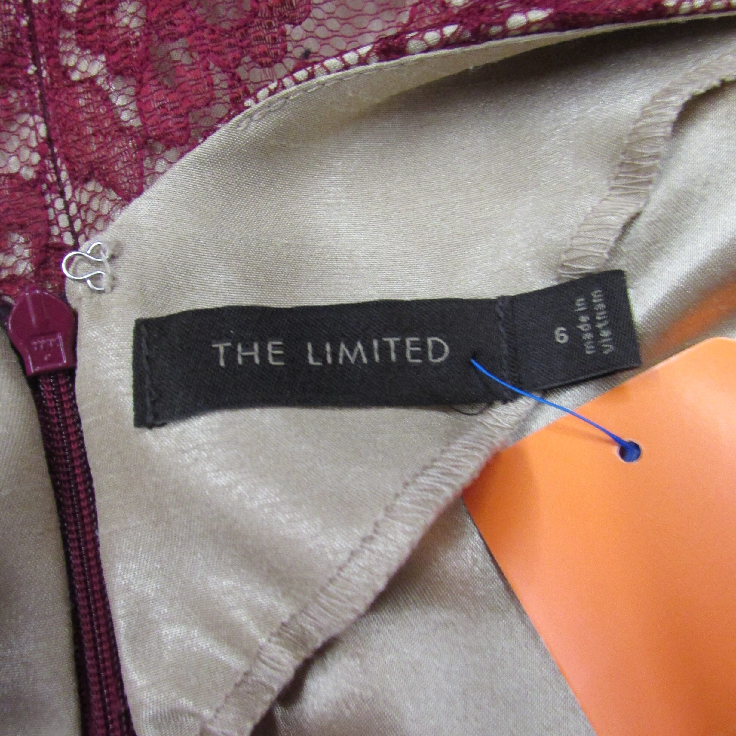 The Limited Vitntage Sleeveless Dress w Sheer Red Outter and Tin Inner Size 6 - Image 4