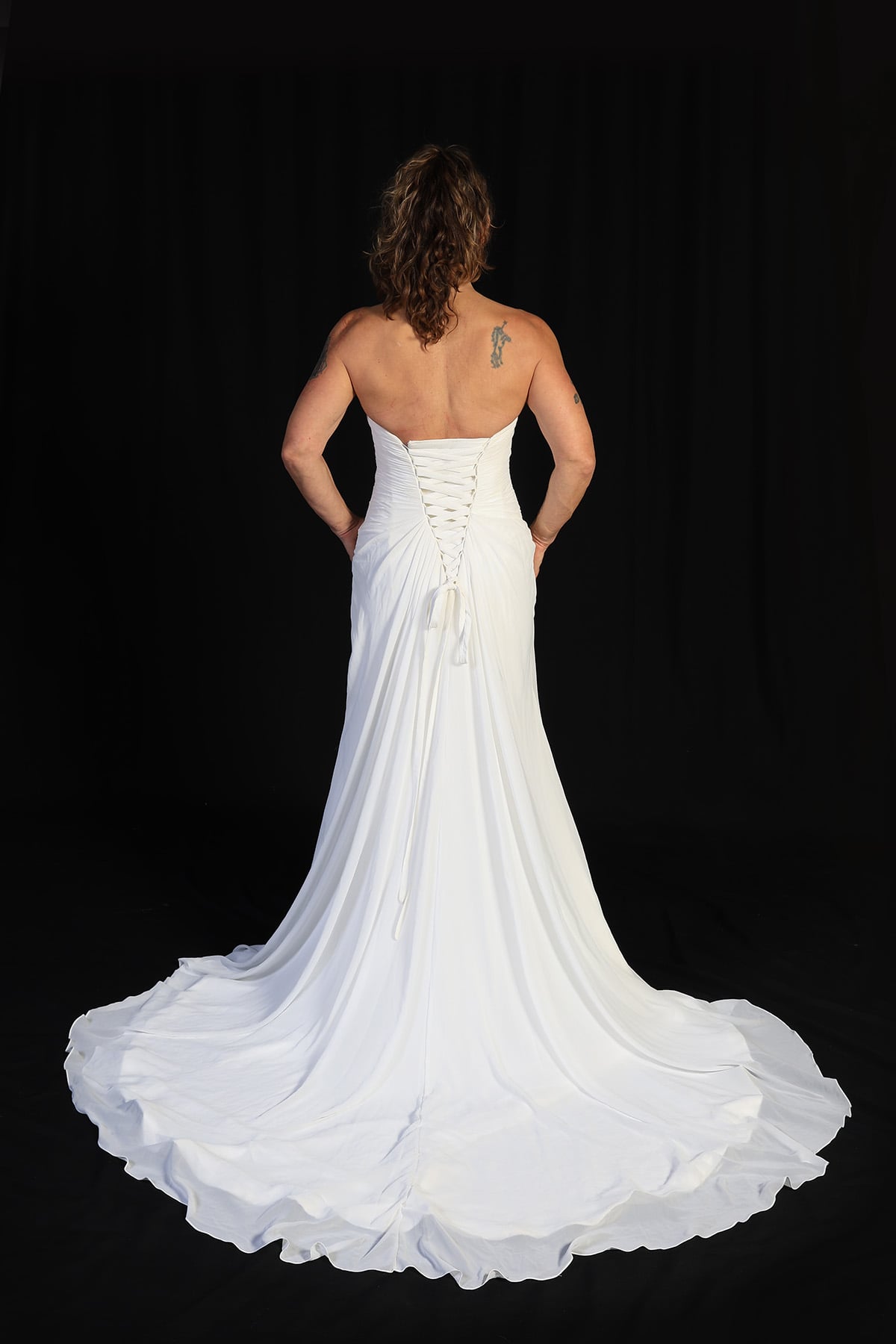 Rhapsody White Strapless Bridal gown Size 8 - Image 2