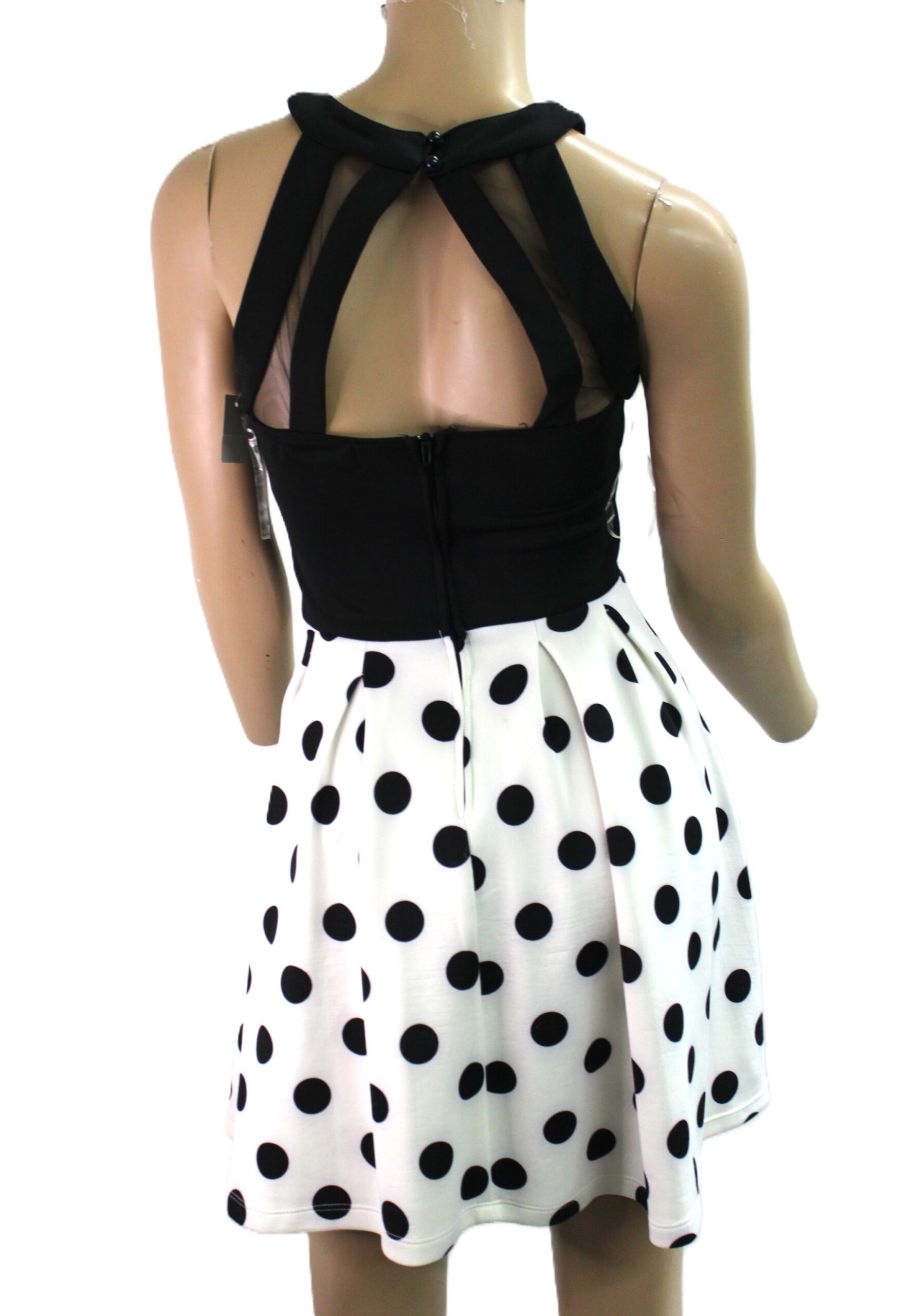 Crystal Doll Vintage Dress W Black Top and White Skirt w Black Dots Size 5 - Image 3