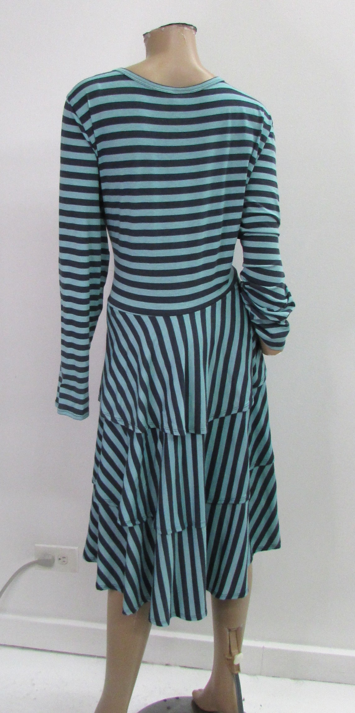 LulaRoe Striped Blue Ruffled Long Sleeve Dress Size 3X - Image 3