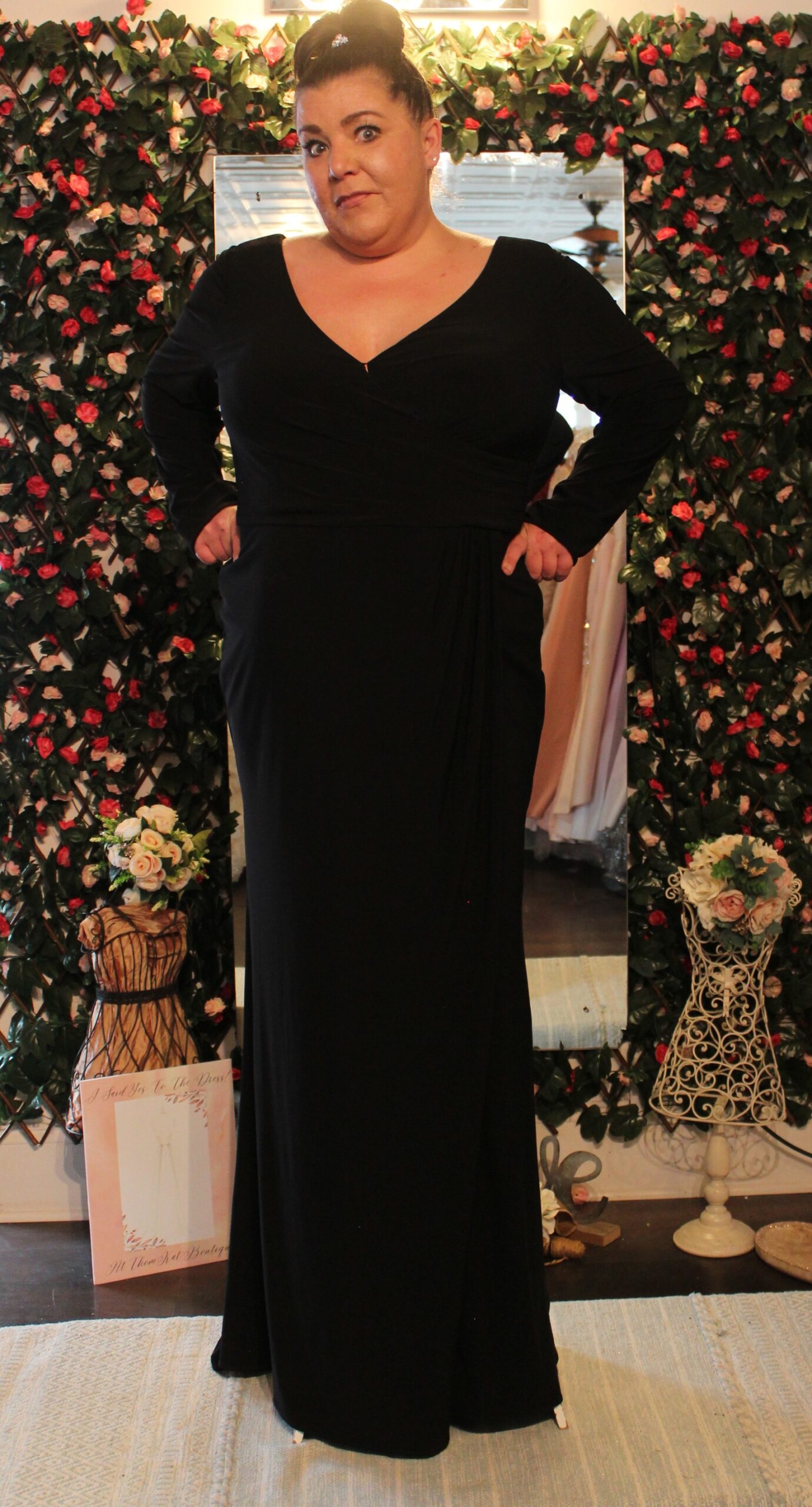 La Femme Curves Long Sleeve Black Gown Size 16 - Image 3