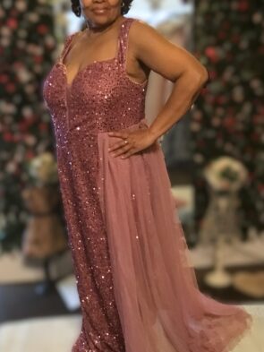 Unbranded Pink Sequin gown w Tool Scarf on Side Size 4X