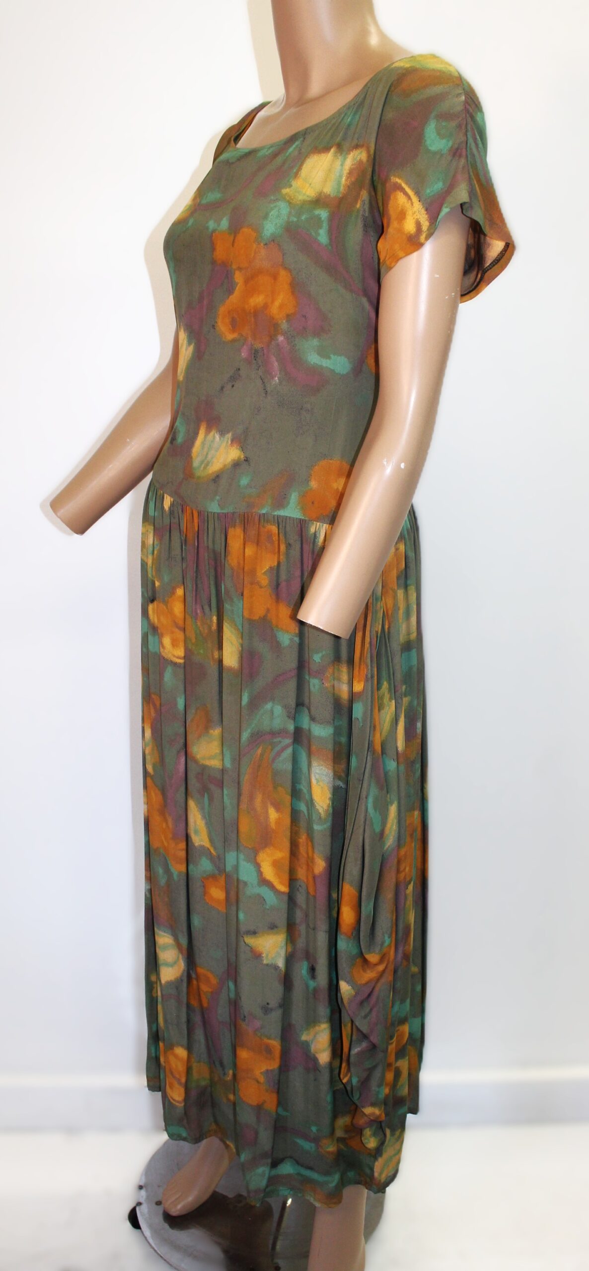 Dorin Frankfurt Vintage Floral Print Midi Dress w Draped Skirt Size M / L - Image 4