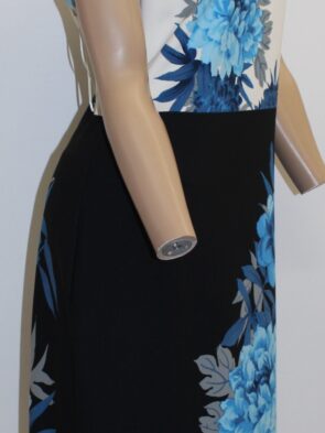 Gabby Skye Vintage Dress w Blue Floral Print Size 12