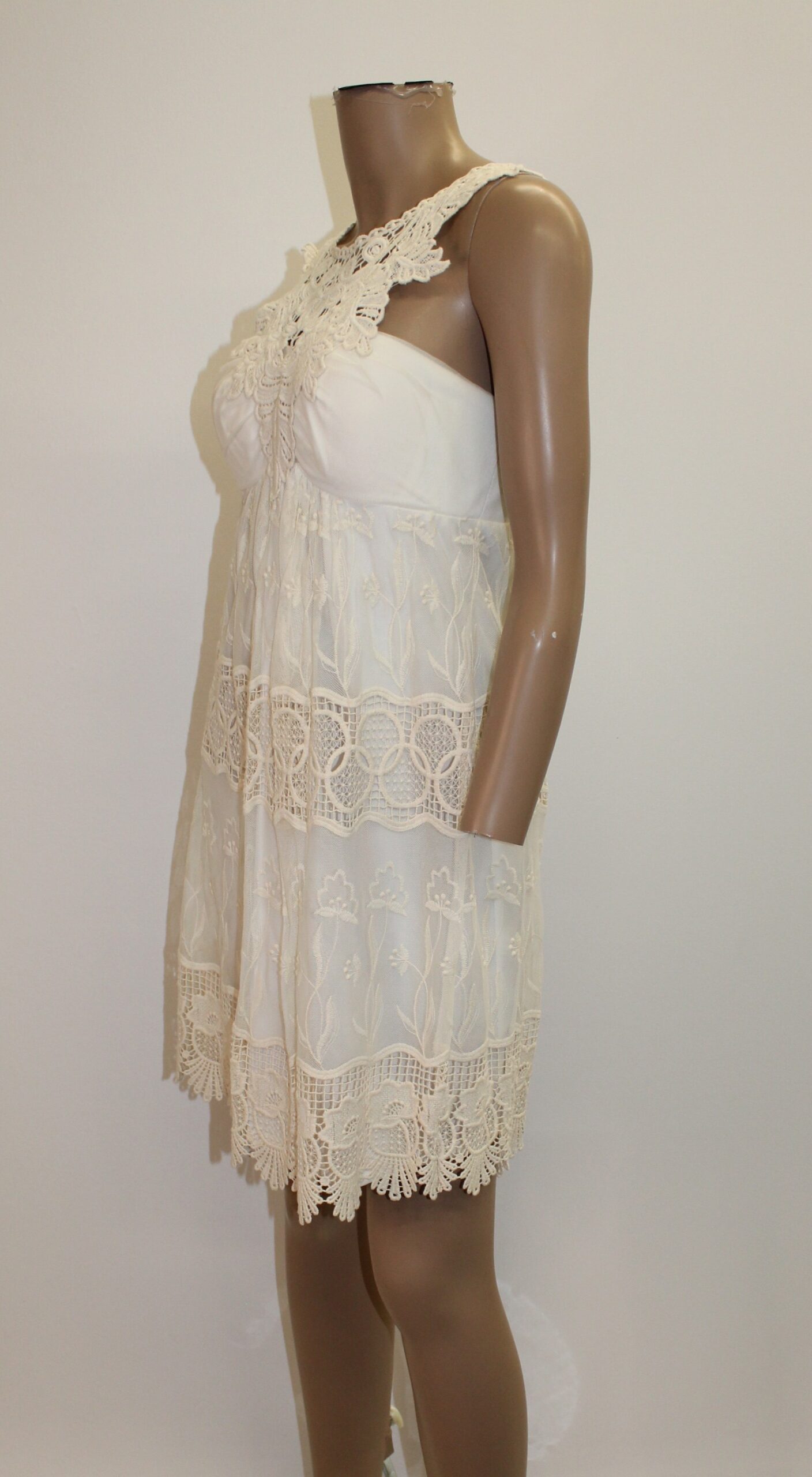 Muse Vintage White Dress w Crochet Design Size 4 - Image 2