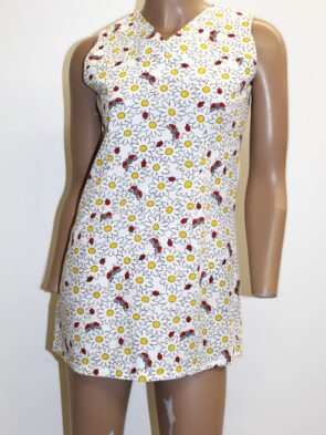 Unbranded White Summer Dress w Flowers & Lady Bug Print Size S